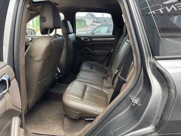 Porsche Cayenne turbo 4,8l 500ch tiptronic S – Image 8